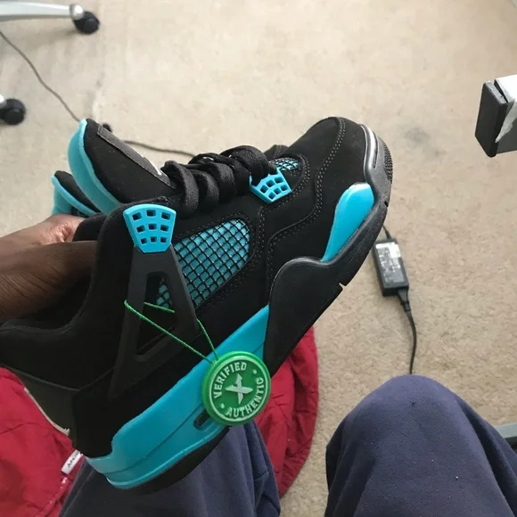 Jordan Retro 4s Tiffany Blue SNEAKER CONCEPTS: Air Jordan 4 “Tiffany” ?✨ main image 4